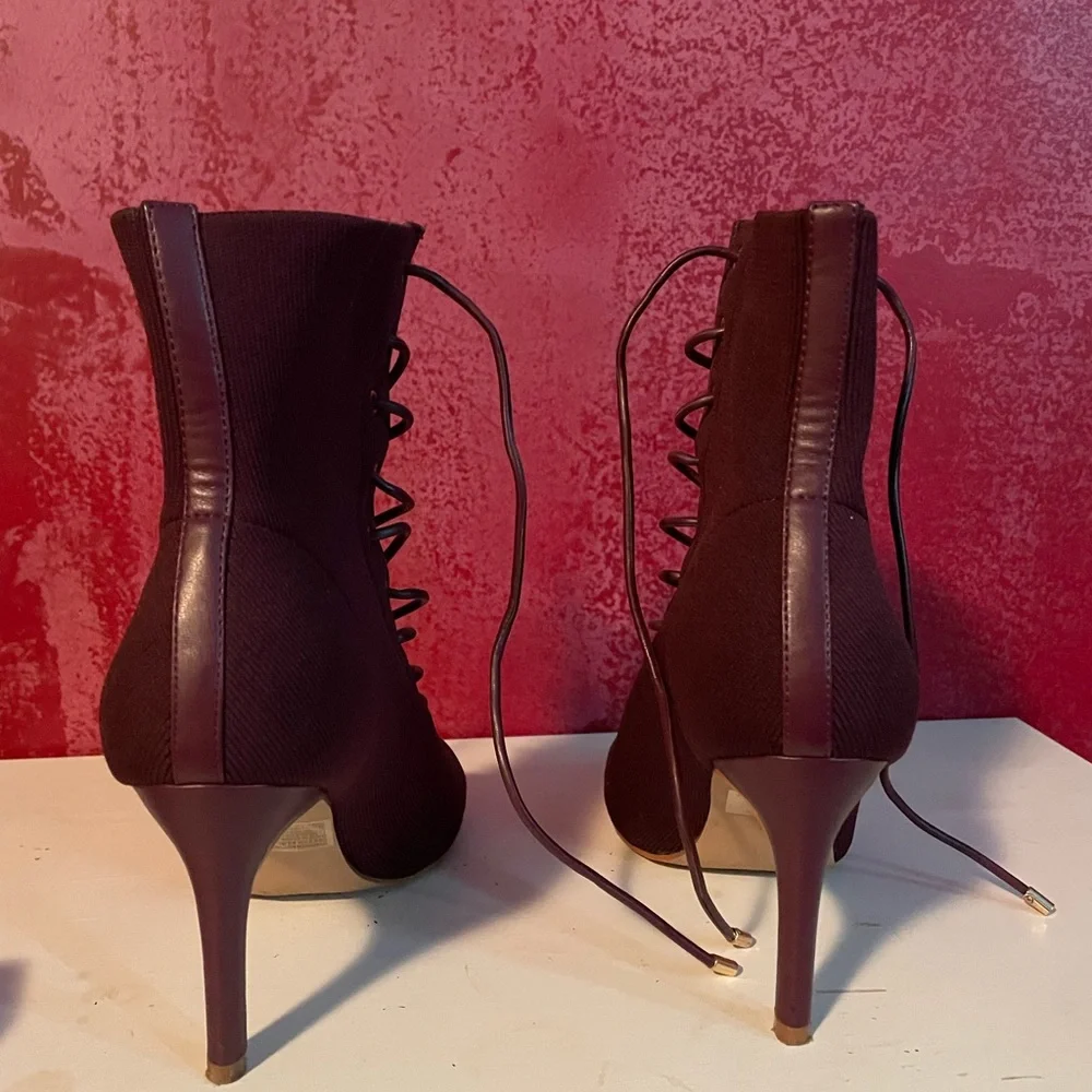 Boot high heels dark purple